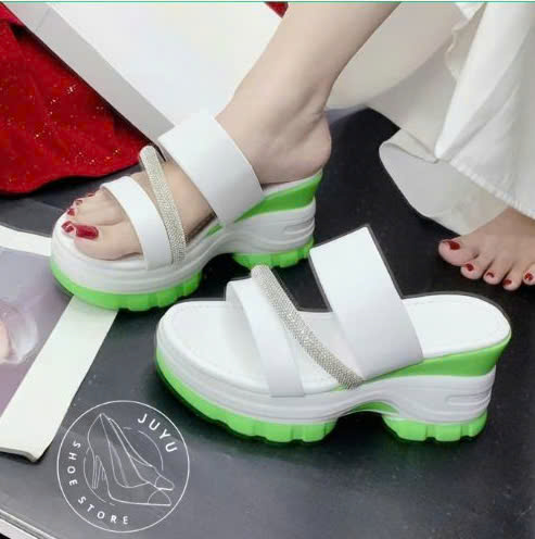 giày cao gót sang xịn mịn